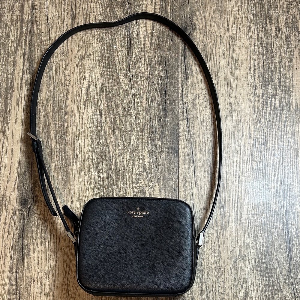 MWOT kate spade Black Leather Crossbody Camera Bag